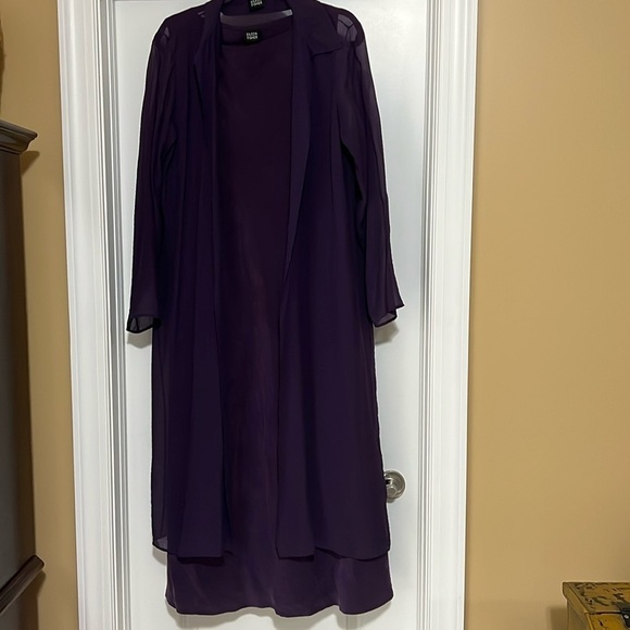 Eileen Fisher Dresses & Skirts - Fabulous Eileen Fisher Silk Ensemble. Long Sheath dress with long Sheer coat.